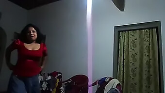 Reife Ehefrau Aus Sri Lanka Lutscht In Selbstgemachtem Video Am Penis Ihres Mannes