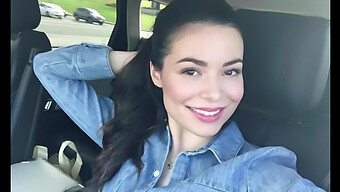 Ünlüler: Miranda Cosgrove'Un Instagram Fotoğrafları Solo Mastürbasyon Seansına Yol Açıyor