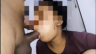 Sri Lankan Beauty Gives Deep Blowjob And Swallows Cum