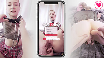 Vivi L'Emozione Del Bondage E Della Masturbazione In Questo Gioco Mobile